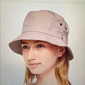 Lulu lemon bucket hat